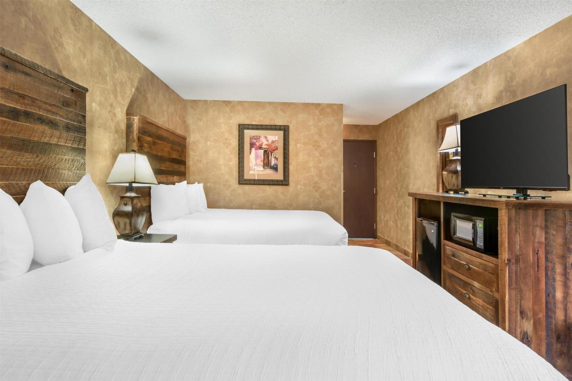 Hotel Western Of 3*