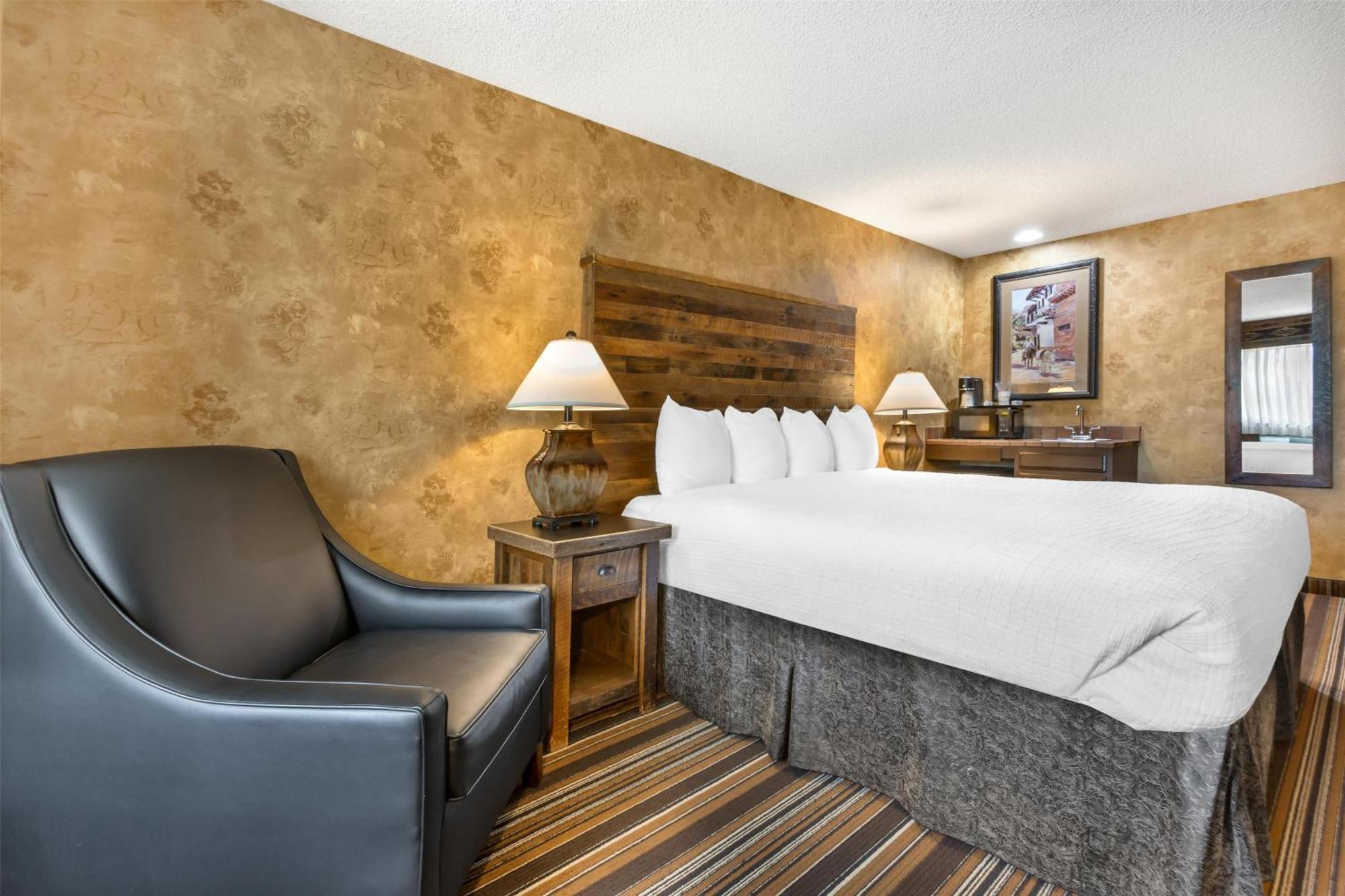 Hotel Western Of 3*