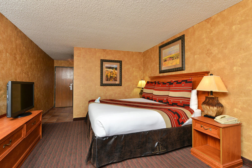 Hotel Western Of 3*